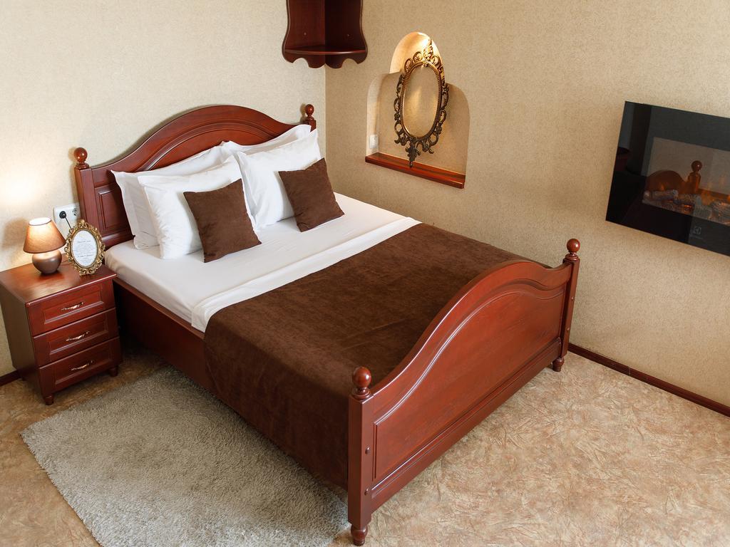 Studio De Luxe With Jacuzzi Sumy Bagian luar foto